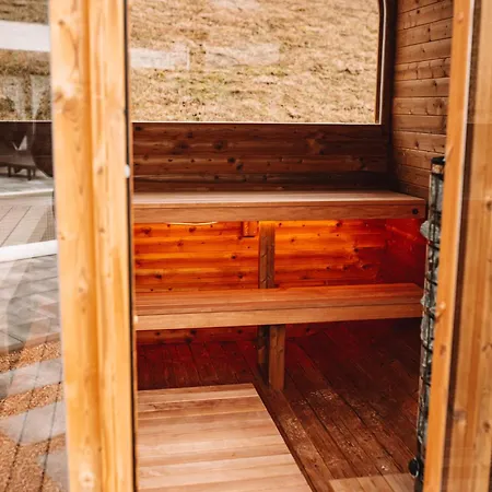 Luxury Lea With Swimming Pool, Sauna & Jacuzzi Grude