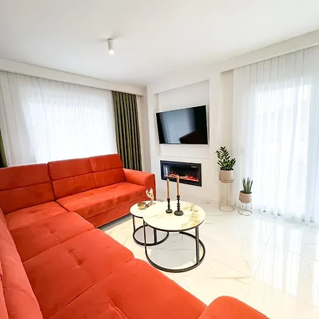 Luxury Lea With Swimming Pool, Sauna & Jacuzzi * Grude